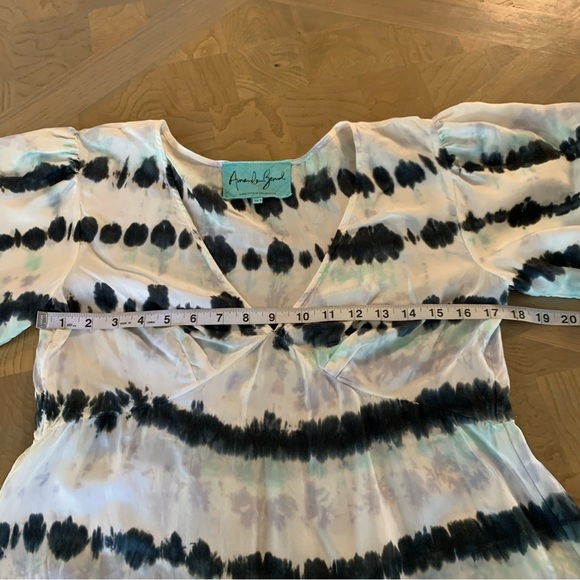 Amanda Bond Silk Alix Dress White Black Green Combo XS/S Semi-sheer V Neck - Picture 7 of 8